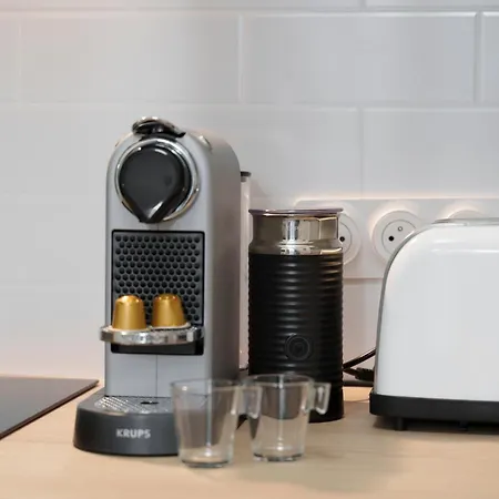 Renting - Verdi - Charm & Comfort & Aircon * Nice