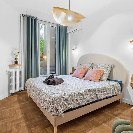 Renting - Verdi - Charm & Comfort & Aircon Lejlighed Nice